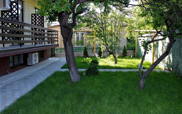 Valeks Guest House