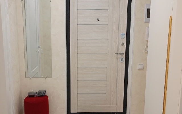 Na Bratyev Tkachevykh 15 Apartament