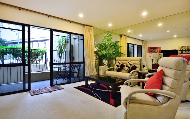 Best Located Two Bedroom in Auckland Apartments