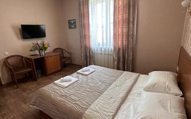 Aviastars Guest house