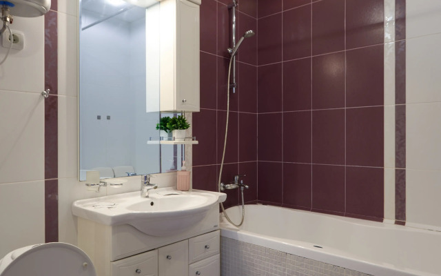 Svetlaya I Prostornaya Bolshaya Pecherskaya Flat