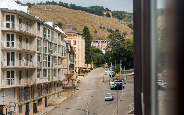 Апартаменты Ромашка от Ирины Савельевой + Квартира с видом на горы + В курортной зоне + У входа в верхний Национальный парк