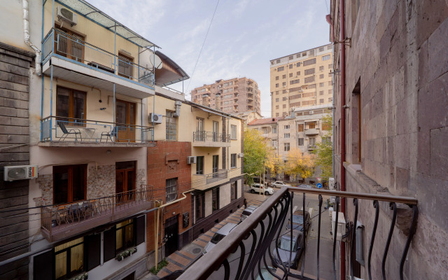 Studiya Keygo 0202 Ryadom S Opernym Teatrom Apartments