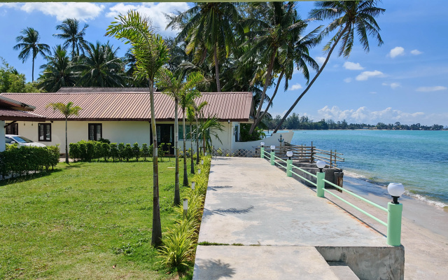 Курортный Отель Lipa Bay Residence