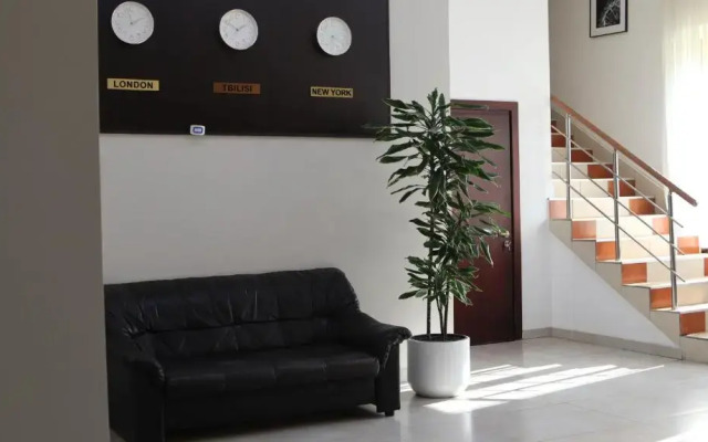 Route Hotel