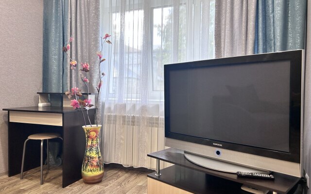 Апартаменты двухкомнатные на Волжском бульваре