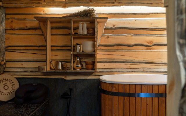 Отель Чепош Парк