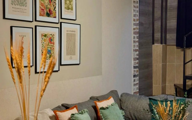 Апартаменты двухэтажные на ЗИЛе