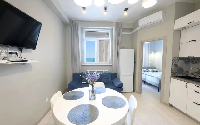 Квартира в ЖК бизнес-клaсcа Пocейдoн с видом на море