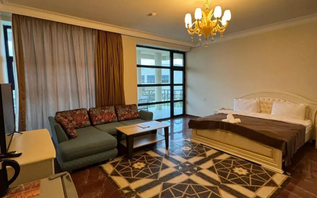 Golden Beach By Sham Baku Hotel