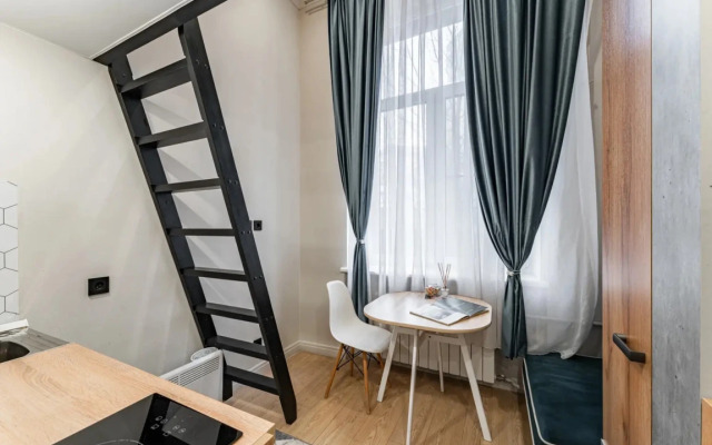 Safe Space Apartment with double bed