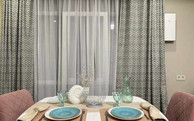 Na Tsvetochnoy Ulitse 30/1 Flat