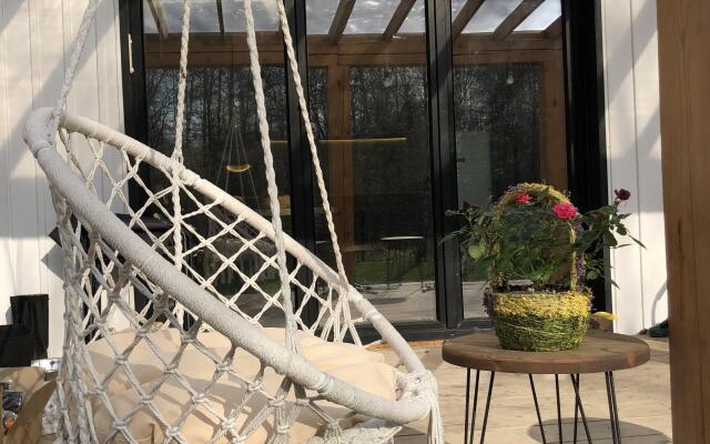 Medvezhiy Les Private House