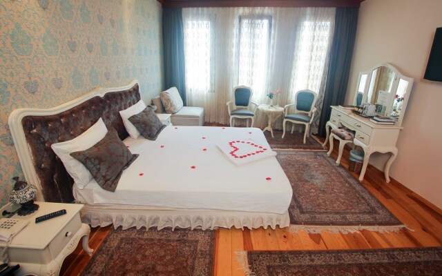 Esans Hotel