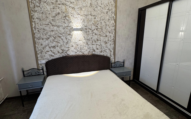 Semeynye S Dvumya Komnatami Apartments