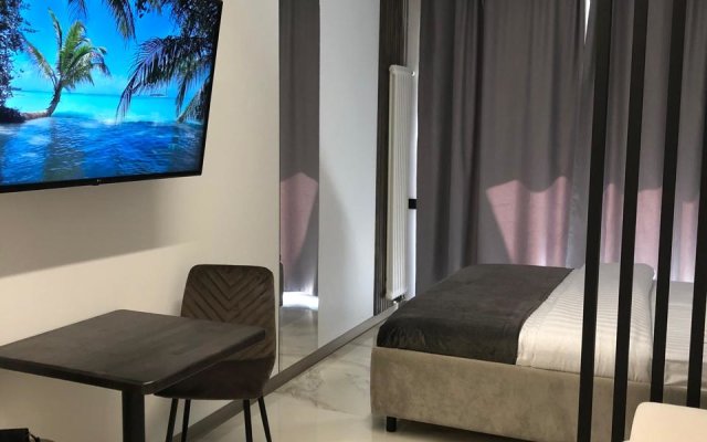 Zolotoj Treugolnik Sochi Apart-Hotel (Premium)