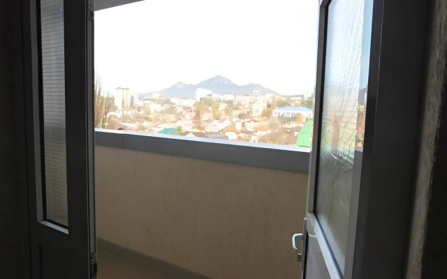 Tsvetnik Tsentr Bunimovicha 1a Flat