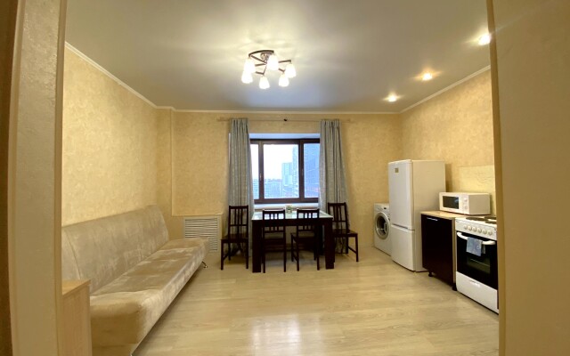 Na Kharkovskoy 66 Flat