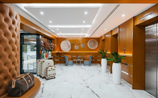 Golden Sands Hotel Apartments