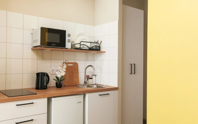 Апартаменты На Семена Лагоды (2)