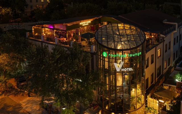 Отель V Hotel&Rooftop Lounge