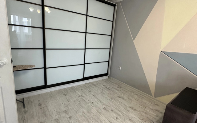 Na Pervoy Beregovoy Linii Flat