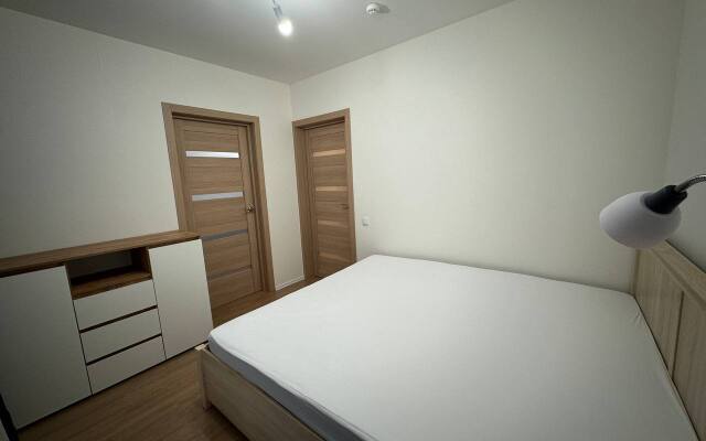 Na Dybenko Apartments