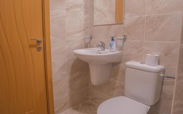 Flora Studios Sarafovo Apartments