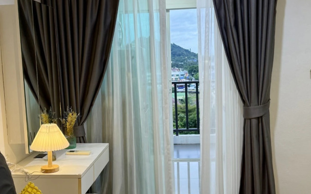 V Komplekse The View Suanluang Flat