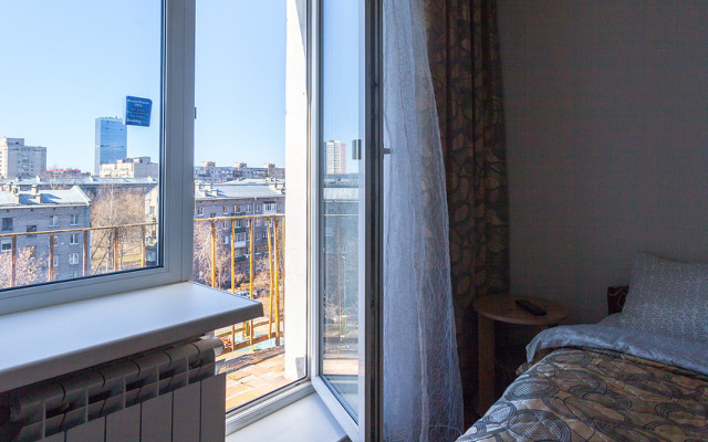 Апартаменты 1 шаг на Московском 205