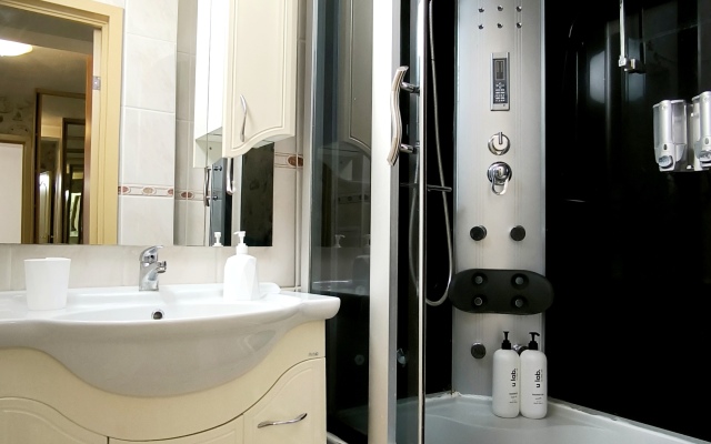 Апартаменты Двухкомнатные Зеленый Двор Беседка Центр