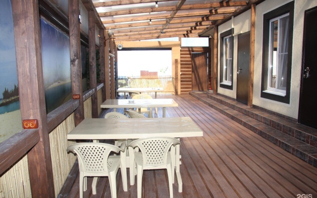 Laguna Aleksino Guest House