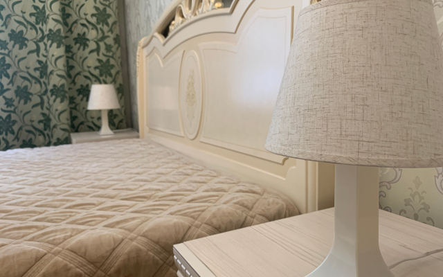 Квартира трехкомнатная с современным ремонтом в центре Тюмени