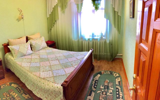 S Banej U Zvonnitsyi Monastyirya Guest House