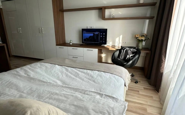 Апартаменты Стильная студия Riva на 21 этаже