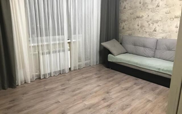 Uyutnaya ryadom s metro Ametyevo Flat