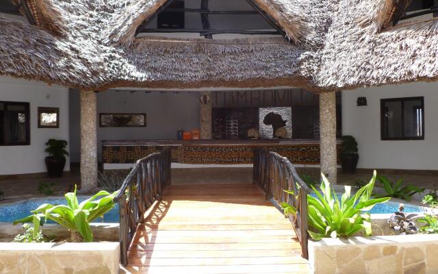 Отель Jumbo Watamu All Inclusive