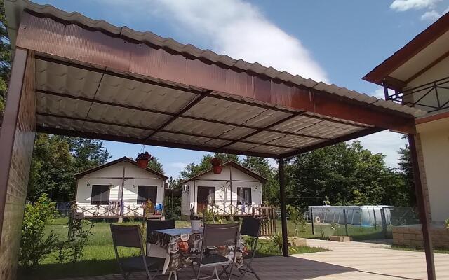 Gostevye 2 Apartments