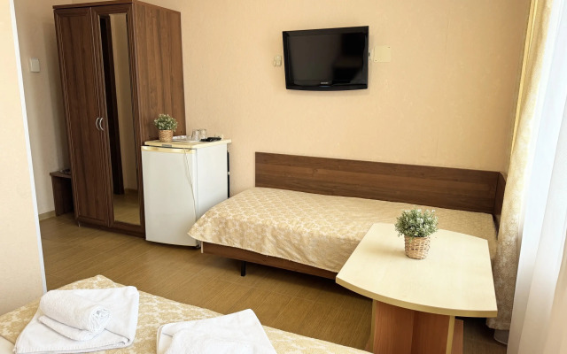 M+ Guest House