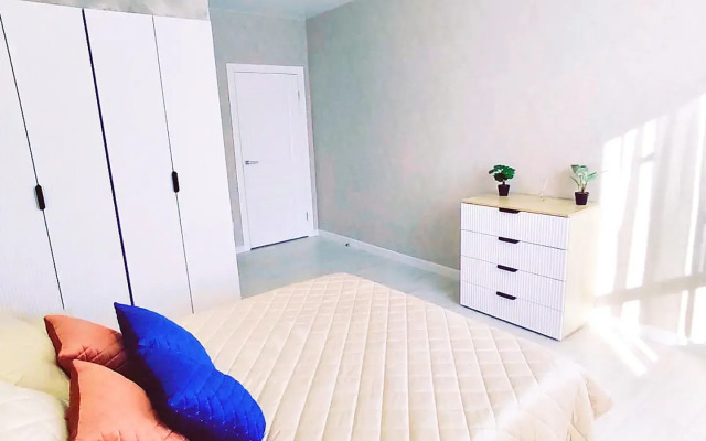 Ryadom S Tsentrom Flat