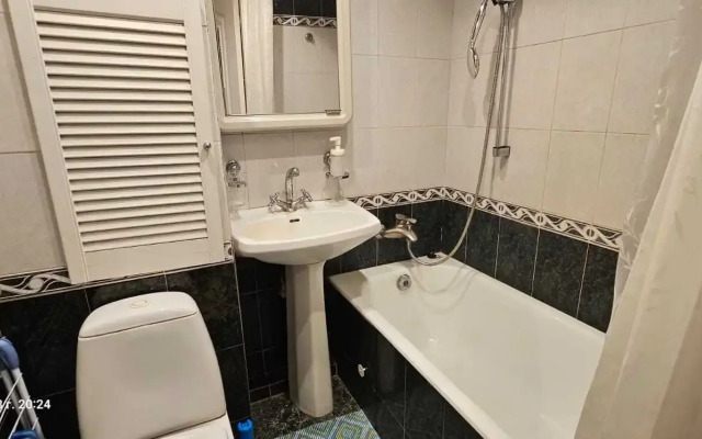 Yevrodvushka S Dizaynerskim Remontom V Serdtse Moskvy Flat