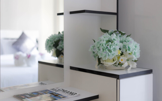 Отель Life Grand Chiang Mai