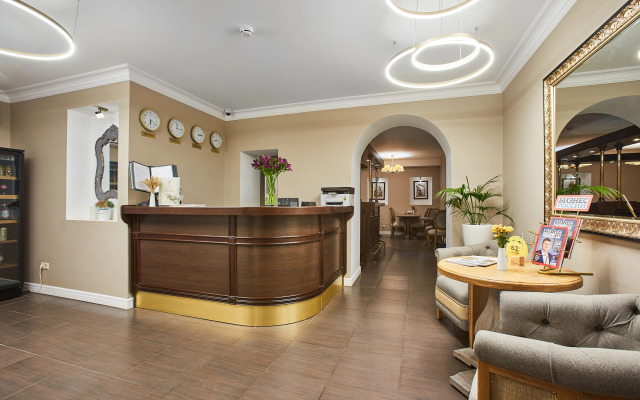 Отель Бизнес-отель Времена года Таганская