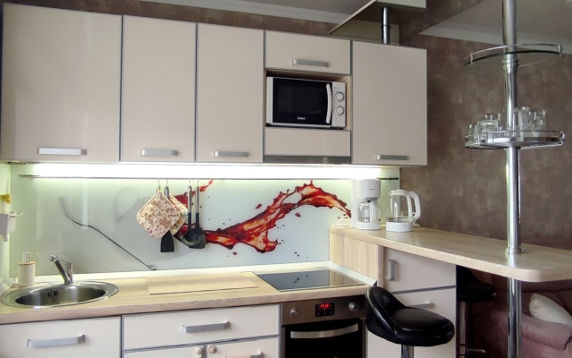 Zerkalnaya studiya Flat