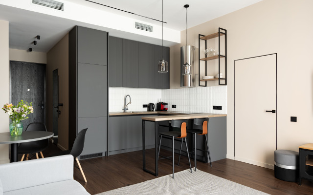 Ryadom s Nevoy Flat
