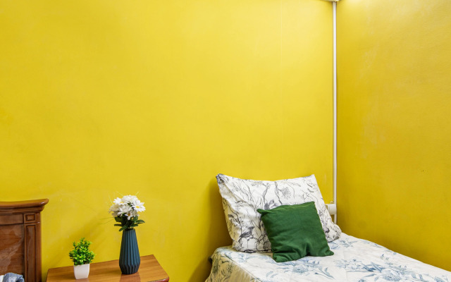 Na Leselidze 10b Guest House