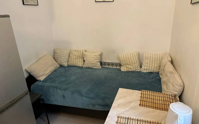 Studiya U M Novokuznetskaya Flat