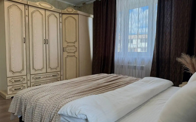 Avrora Komsomolskaya 89, Tsentr Flat