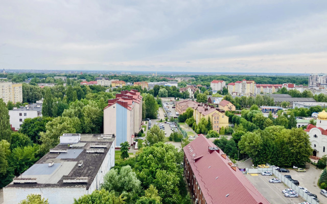 Na 15 Etazhe S Vidom Na Gorod Apartments