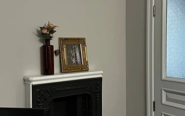 Dizaynerskie Dvukhkomnatnyje Ryadom S Tsentrom Goroda Apartments